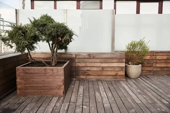 Terrasse-amdb-chiron-saint-christophe-du-bois